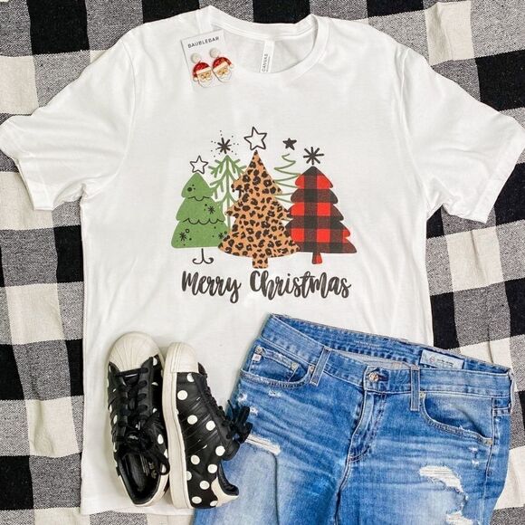 Leopard Print Christmas Tree Tee - Picture 1 of 3